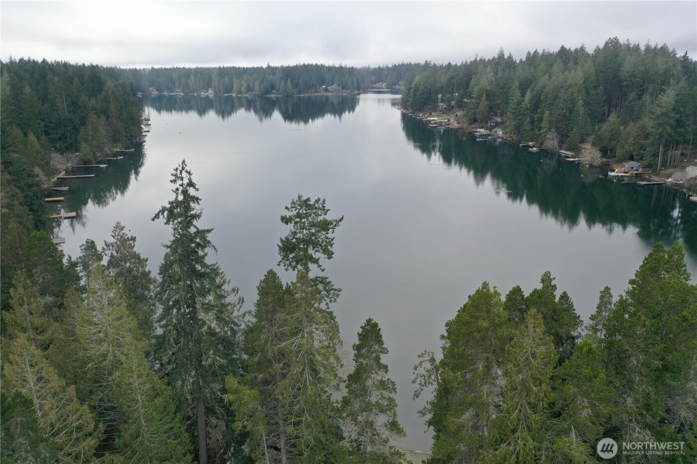 721 E Phillips Lake Loop Road , Shelton, WA 98584