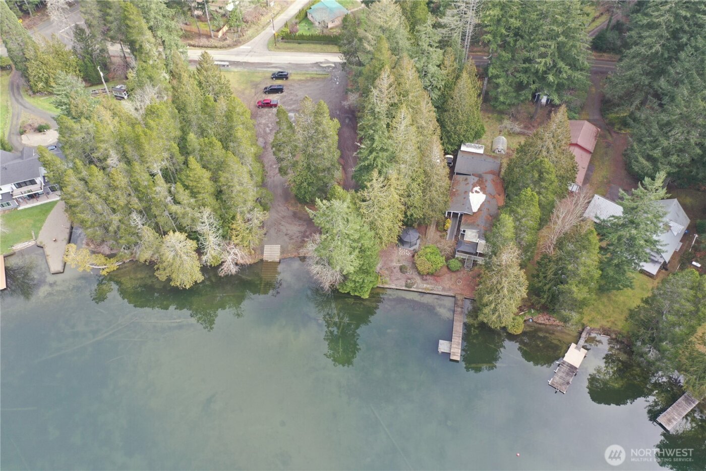 721 E Phillips Lake Loop Road , Shelton, WA 98584