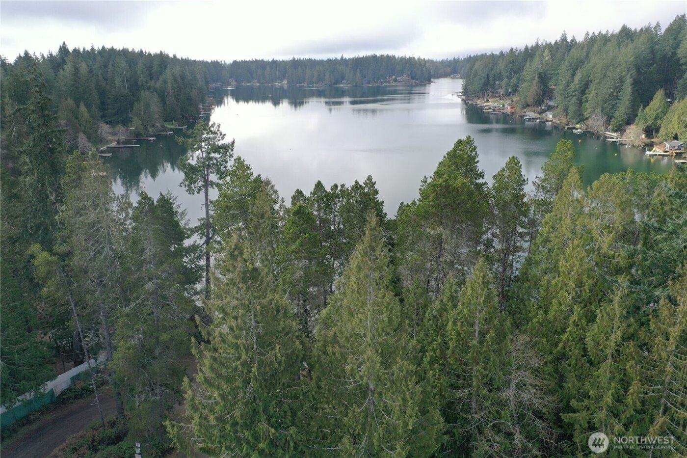 721 E Phillips Lake Loop Road , Shelton, WA 98584