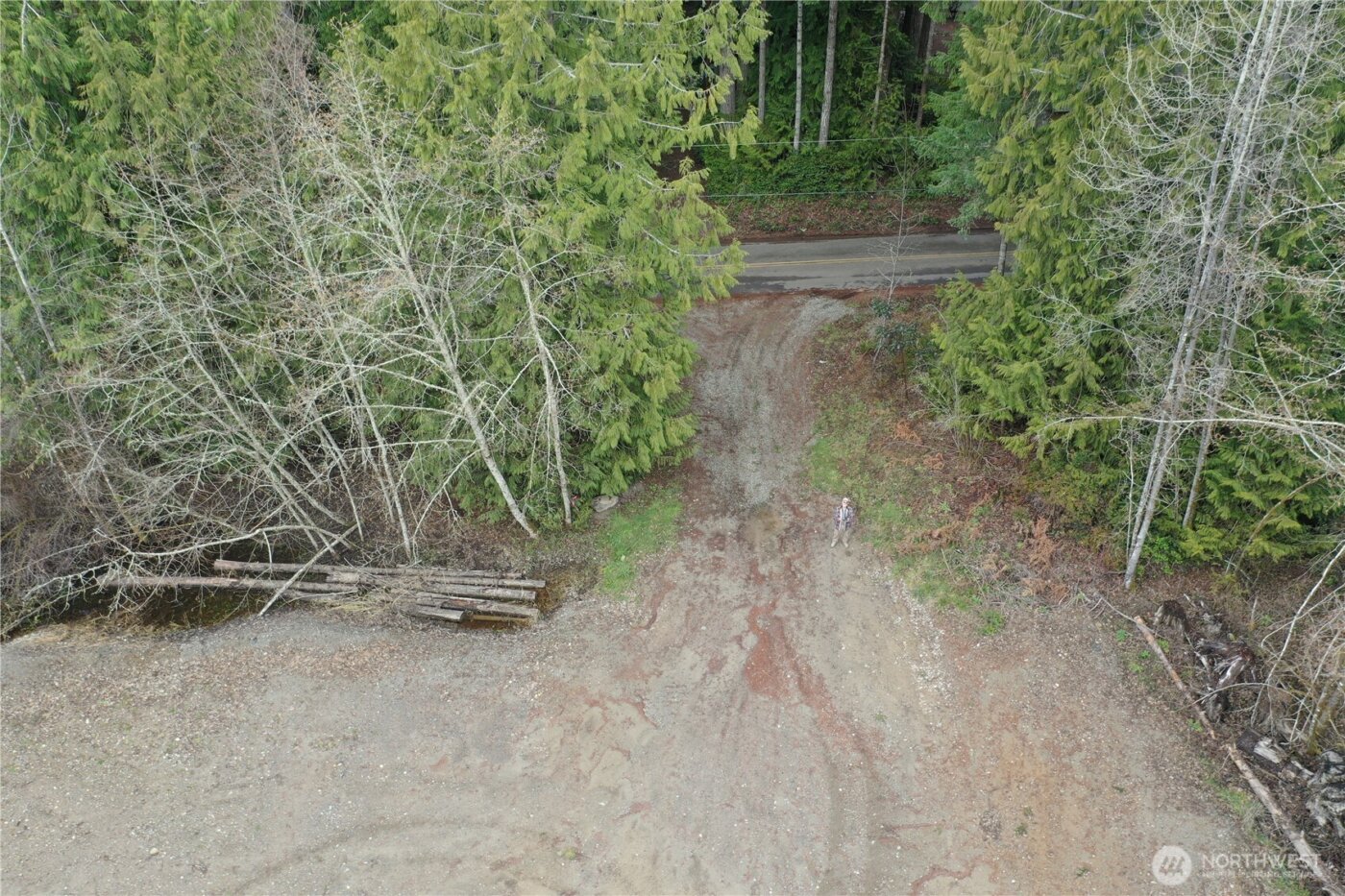 721 E Phillips Lake Loop Road , Shelton, WA 98584