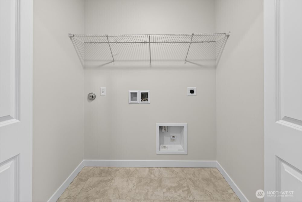 13205 NE 127th Way #D, Kirkland, WA 98034