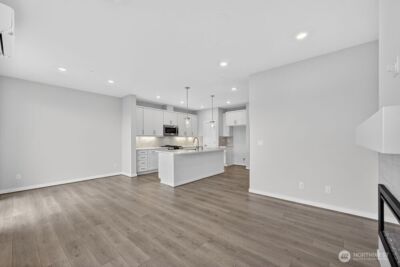 13205 NE 127th Way #D, Kirkland, WA 98034 - Photo 21