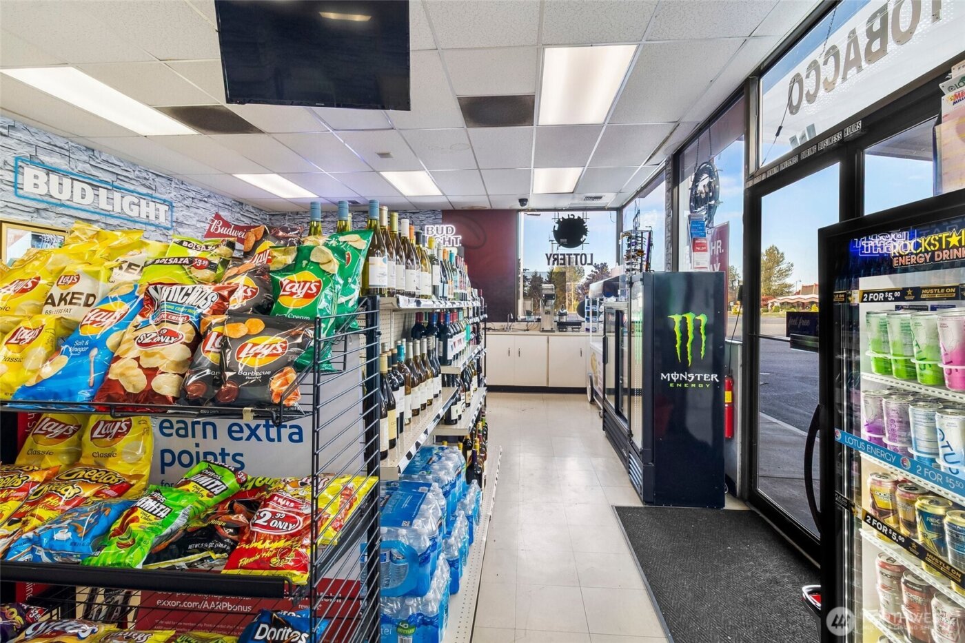 321 D Street , Blaine, WA 98230