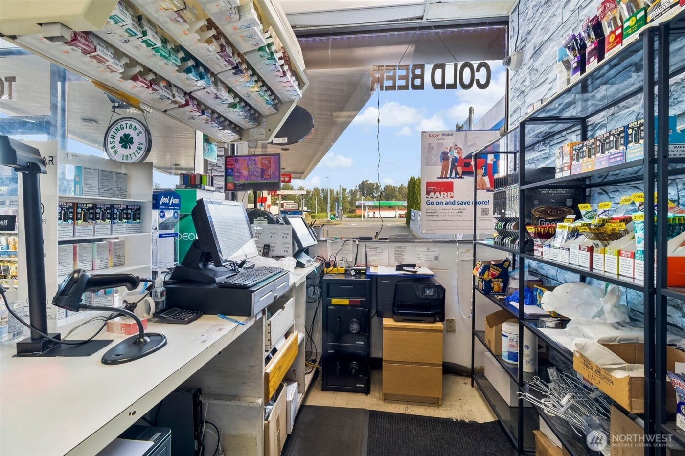 321 D Street , Blaine, WA 98230