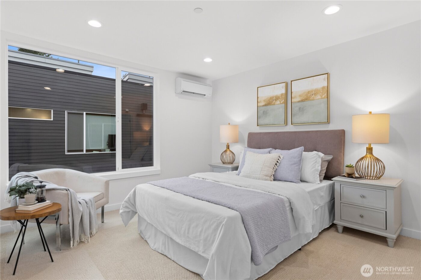 1913 A N 120th Street , Seattle, WA 98133