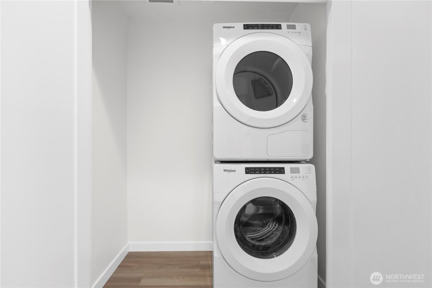 1913 A N 120th Street , Seattle, WA 98133