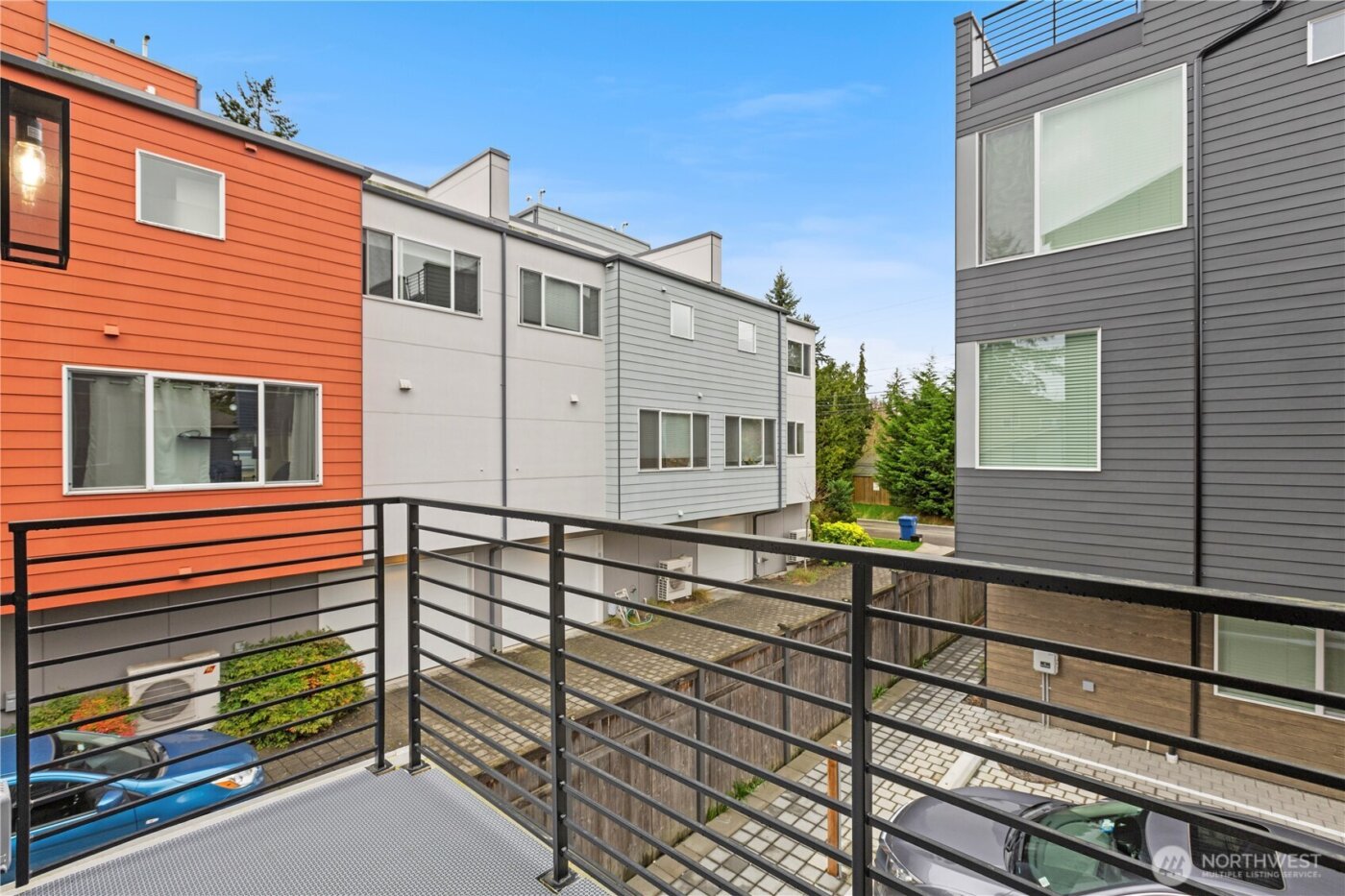 1913 A N 120th Street , Seattle, WA 98133