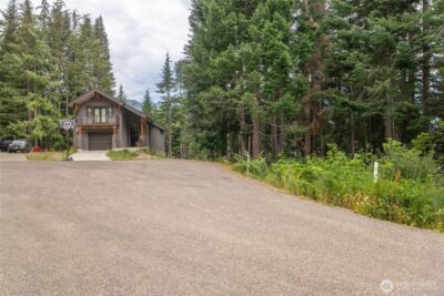14 Arlberg Place , Snoqualmie Pass, WA 98068 - Photo 13