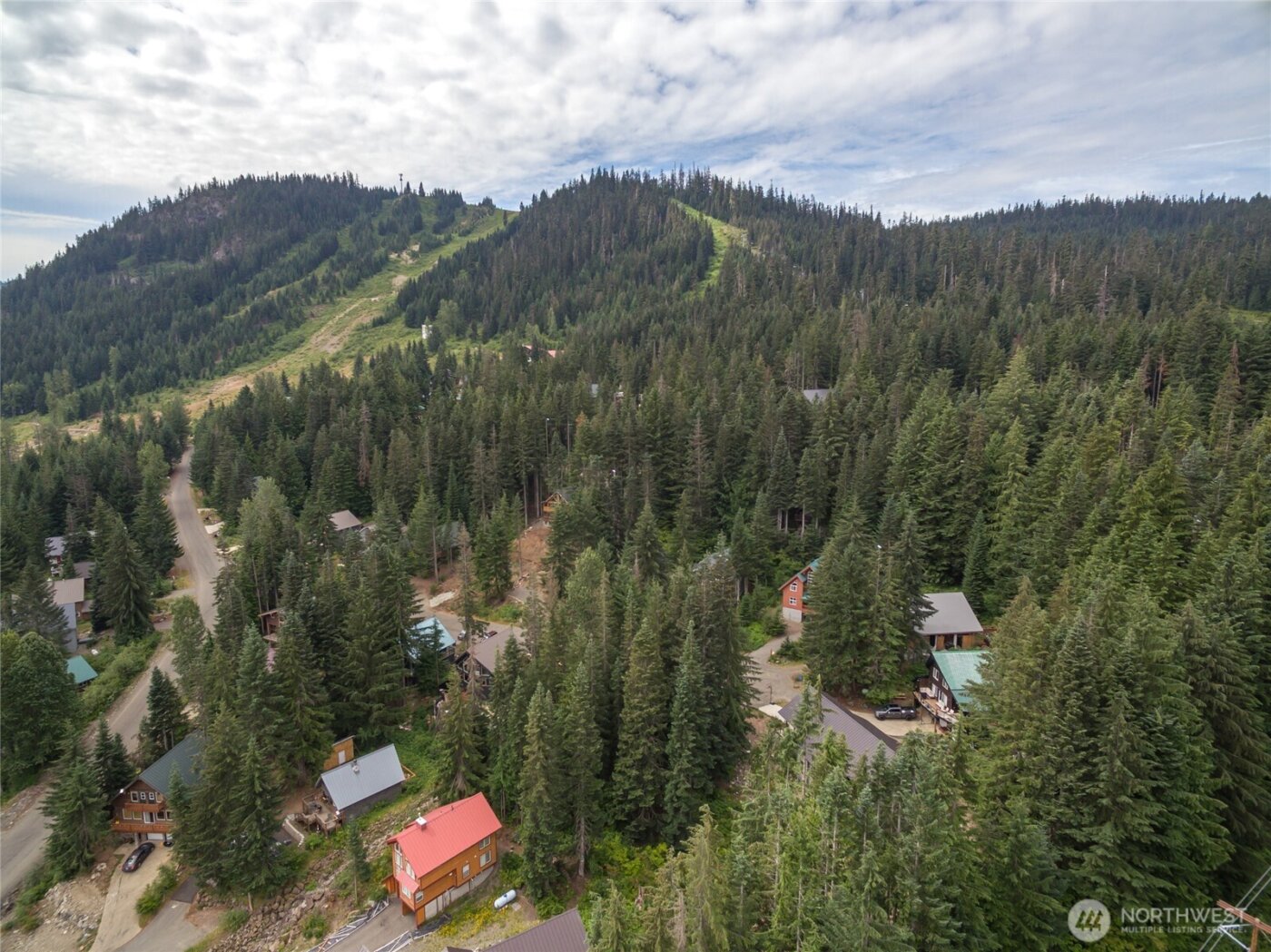 14 Arlberg Place , Snoqualmie Pass, WA 98068