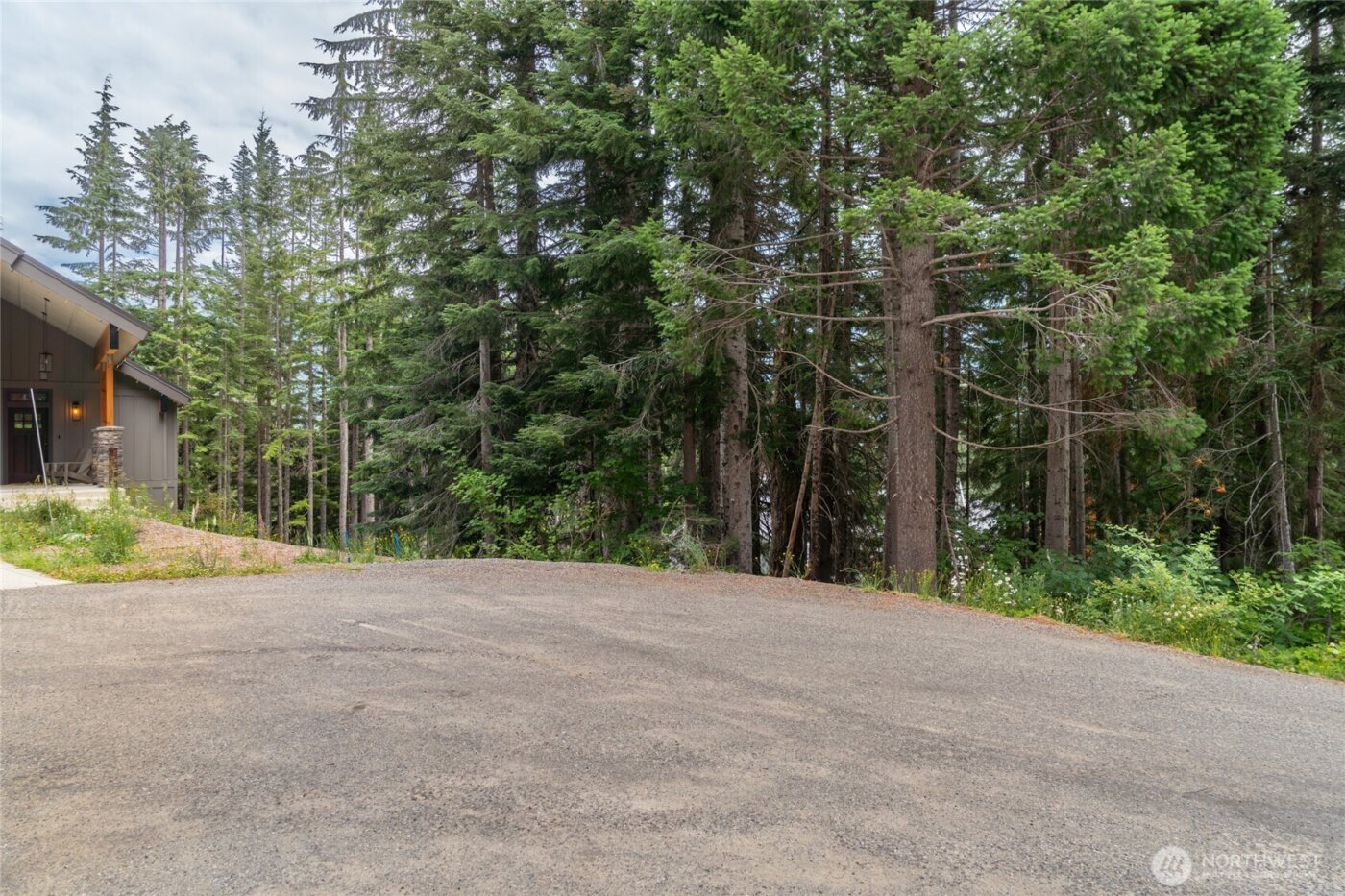 14 Arlberg Place , Snoqualmie Pass, WA 98068