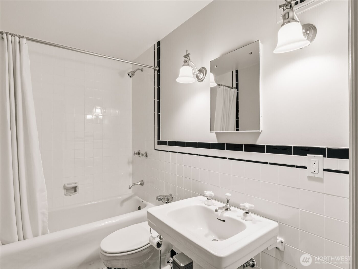 1223 Spring Street #300, Seattle, WA 98104