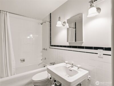 1223 Spring Street #300, Seattle, WA 98104 - Photo 30