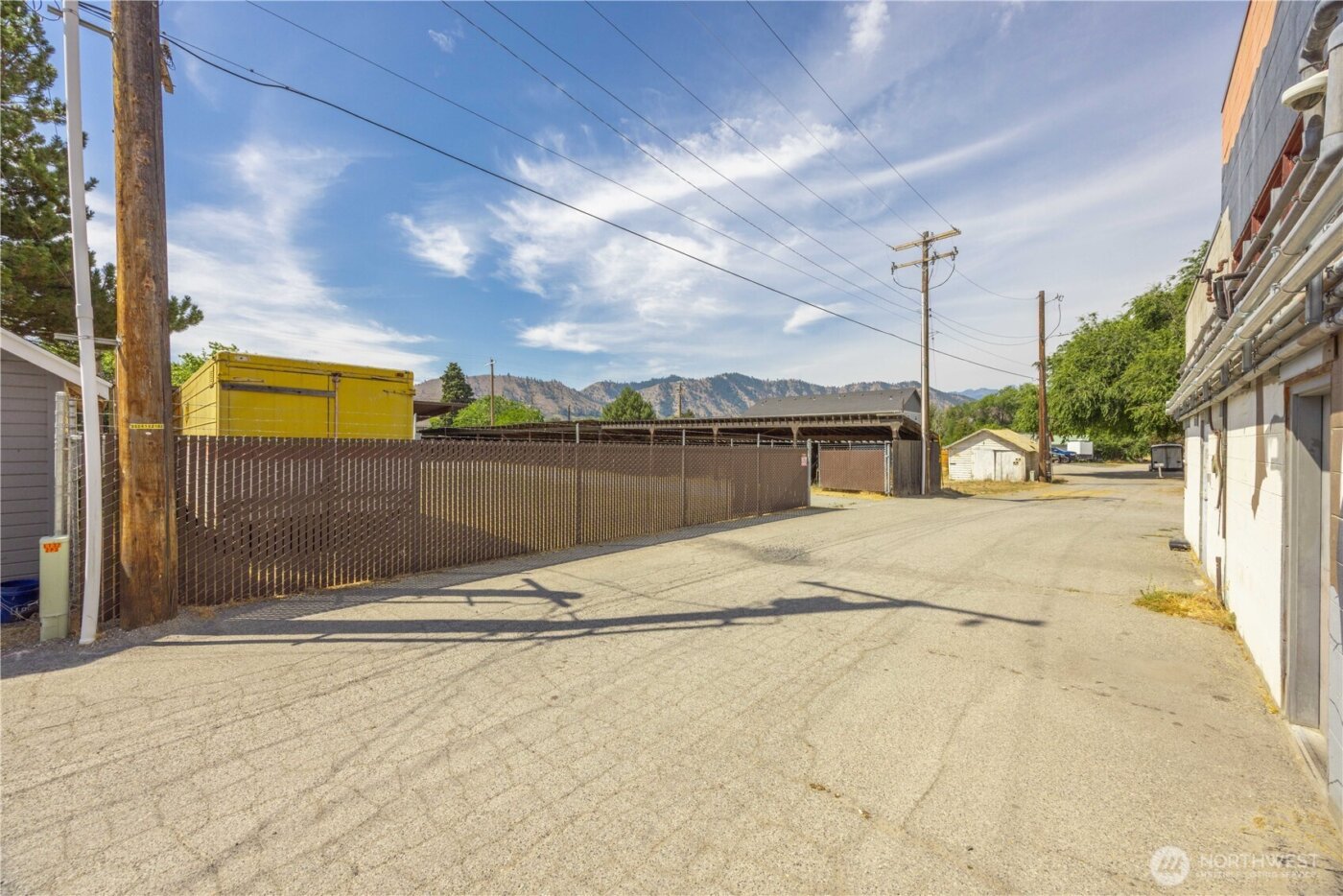 106 & 108 W Pleasant Avenue , Cashmere, WA 98815