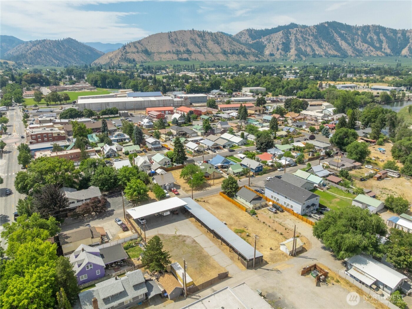 106 & 108 W Pleasant Avenue , Cashmere, WA 98815