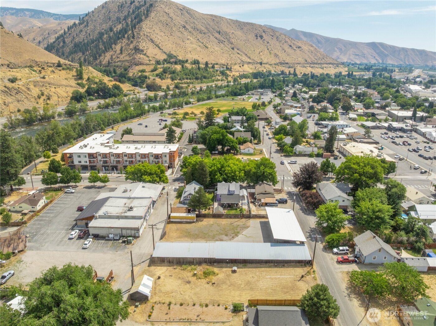 106 & 108 W Pleasant Avenue , Cashmere, WA 98815