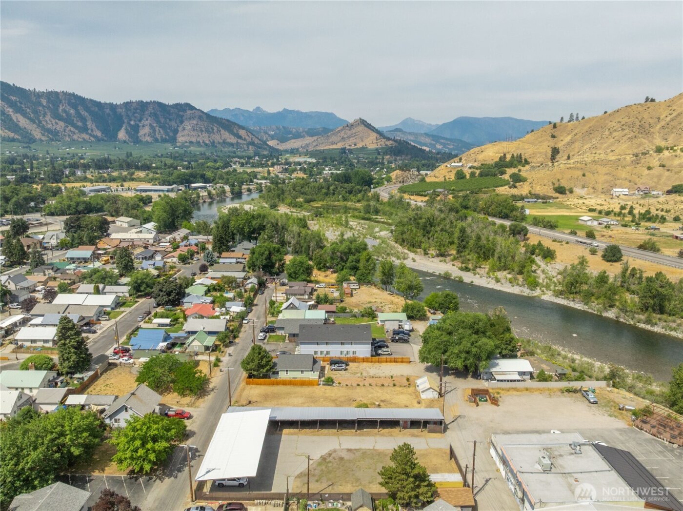 106 & 108 W Pleasant Avenue , Cashmere, WA 98815