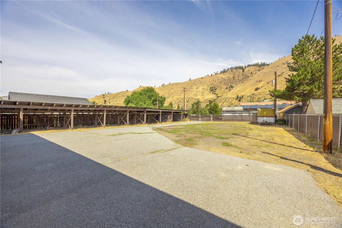 106 & 108 W Pleasant Avenue , Cashmere, WA 98815