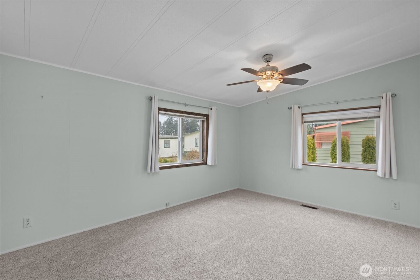 620 112th Street SE #352, Everett, WA 98208