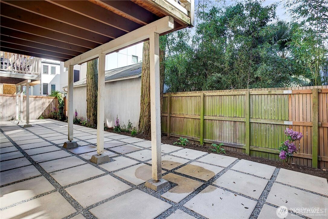 2357 NW 65th , Seattle, WA 98117