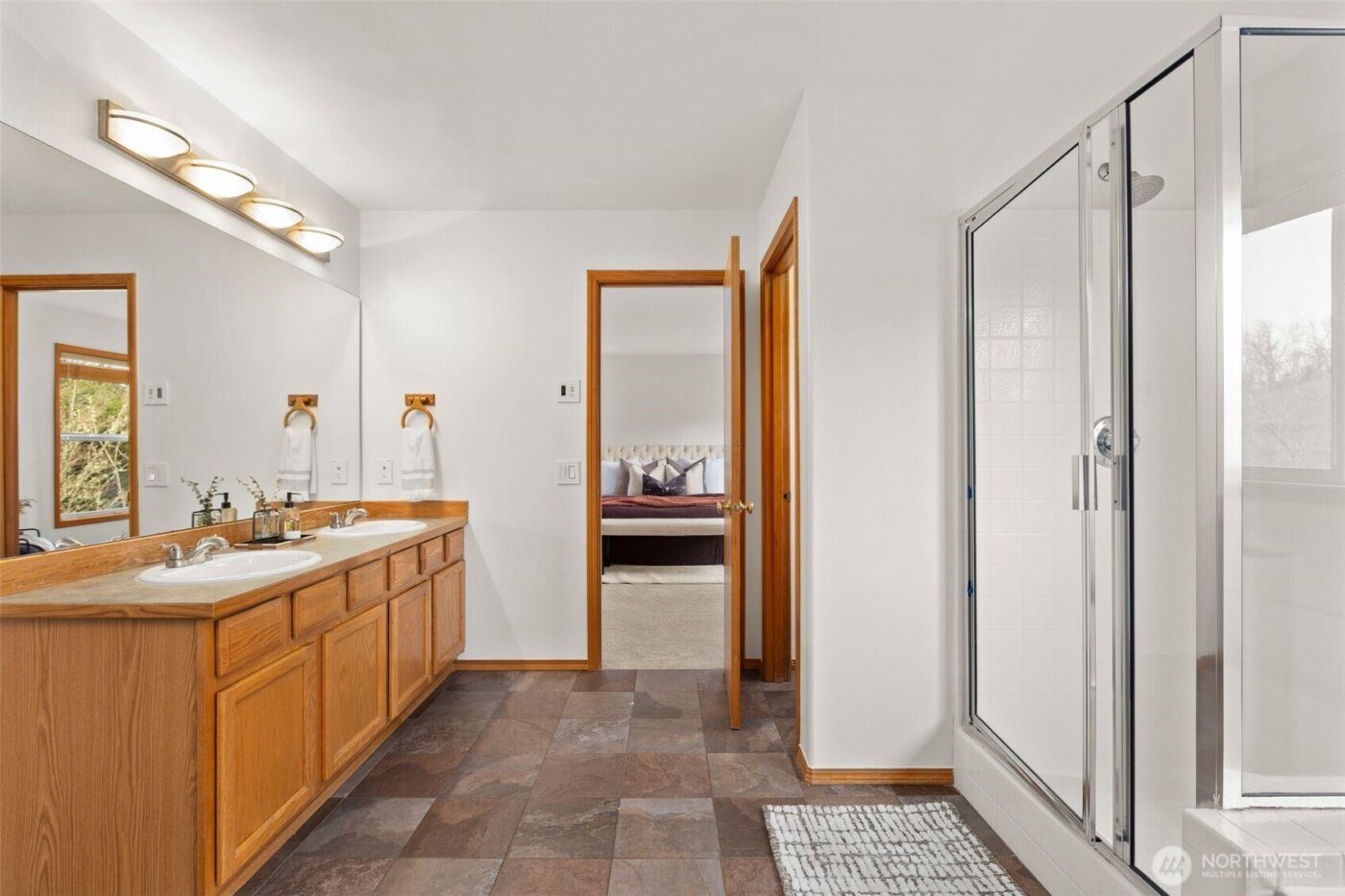 9944 228th Terrace NE, Redmond, WA 98053