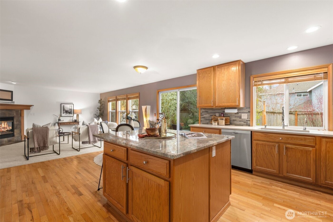 9944 228th Terrace NE, Redmond, WA 98053