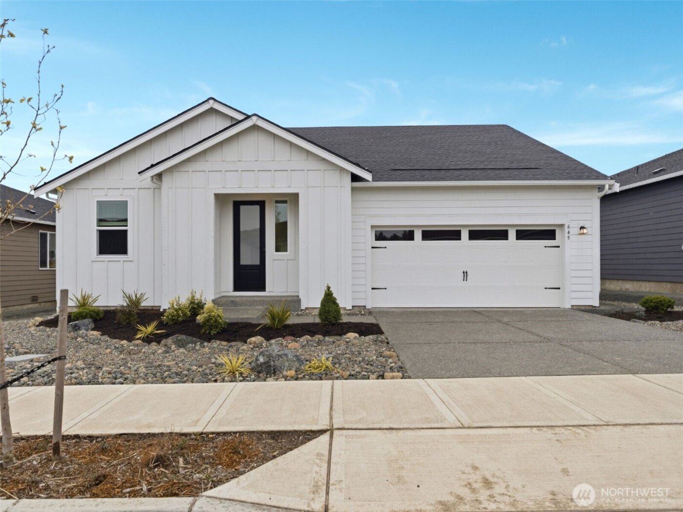 645 Gooseberry Place , Sequim, WA 98382