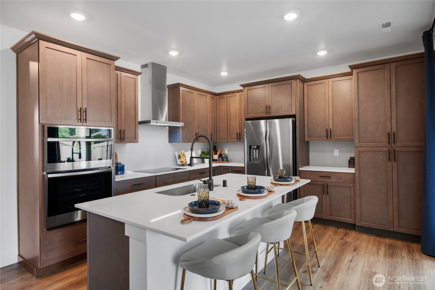 645 Gooseberry Place , Sequim, WA 98382