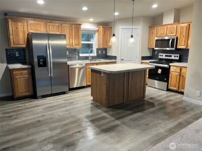 420 Pine Street , Toledo, WA 98591 - Photo 4