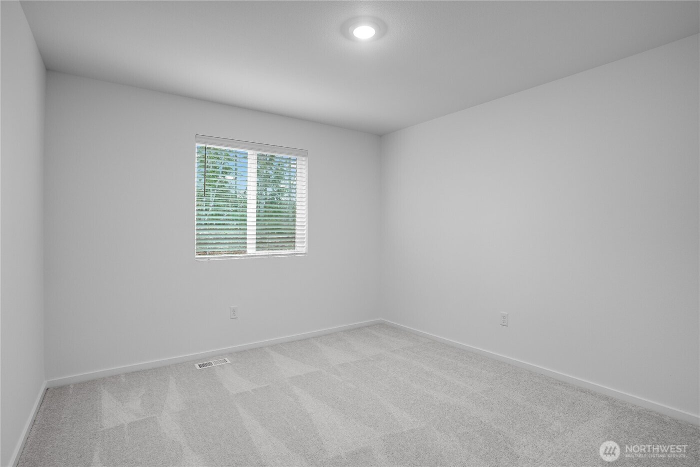 20432 Myrtle Place E, Bonney Lake, WA 98391