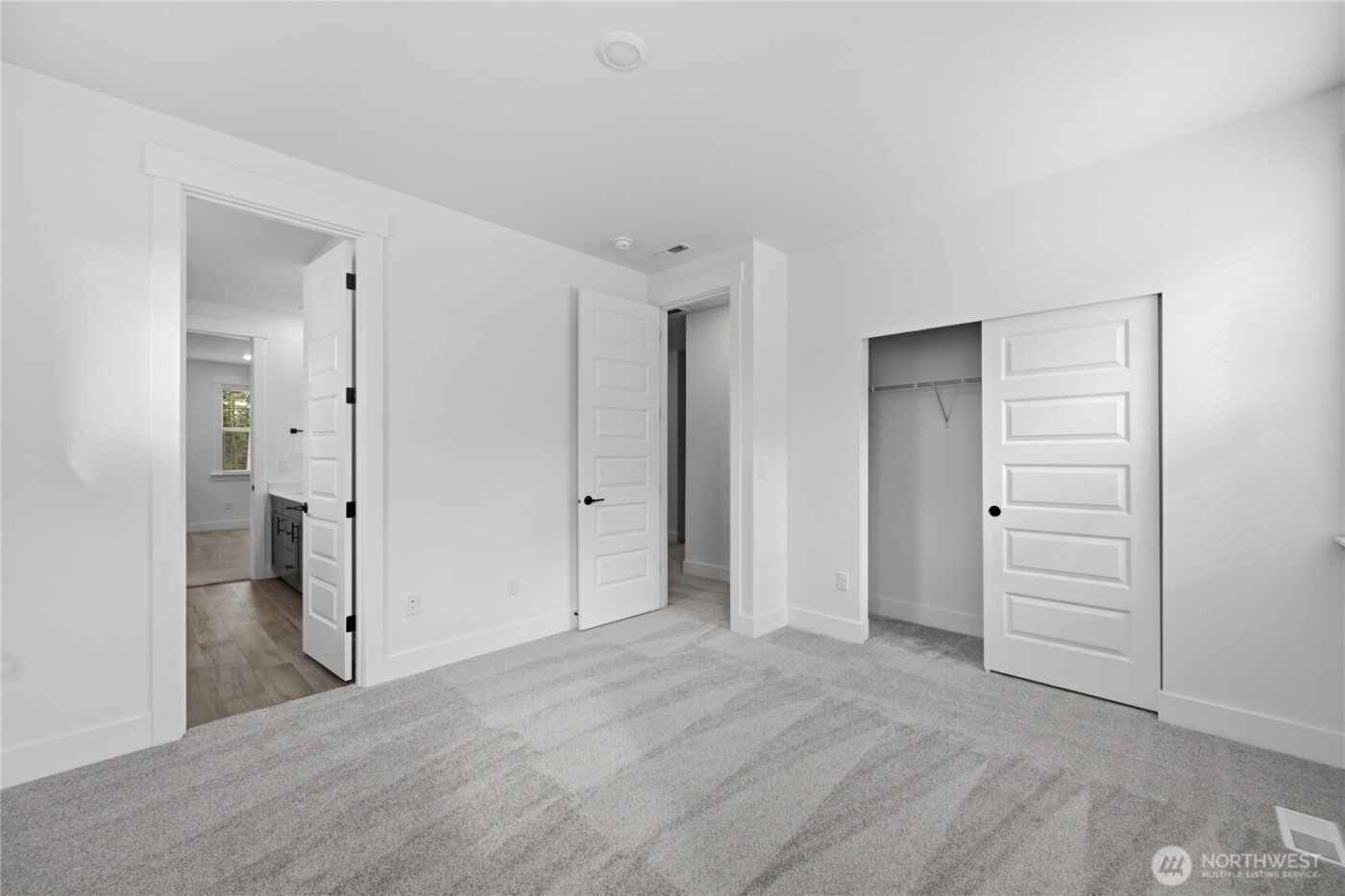 20429 Mystic Place E, Bonney Lake, WA 98391