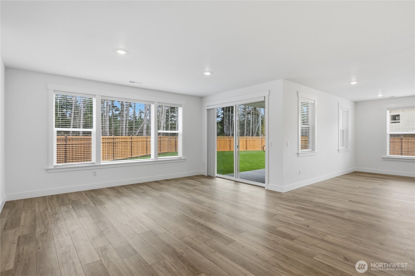 20429 Mystic Place E, Bonney Lake, WA 98391