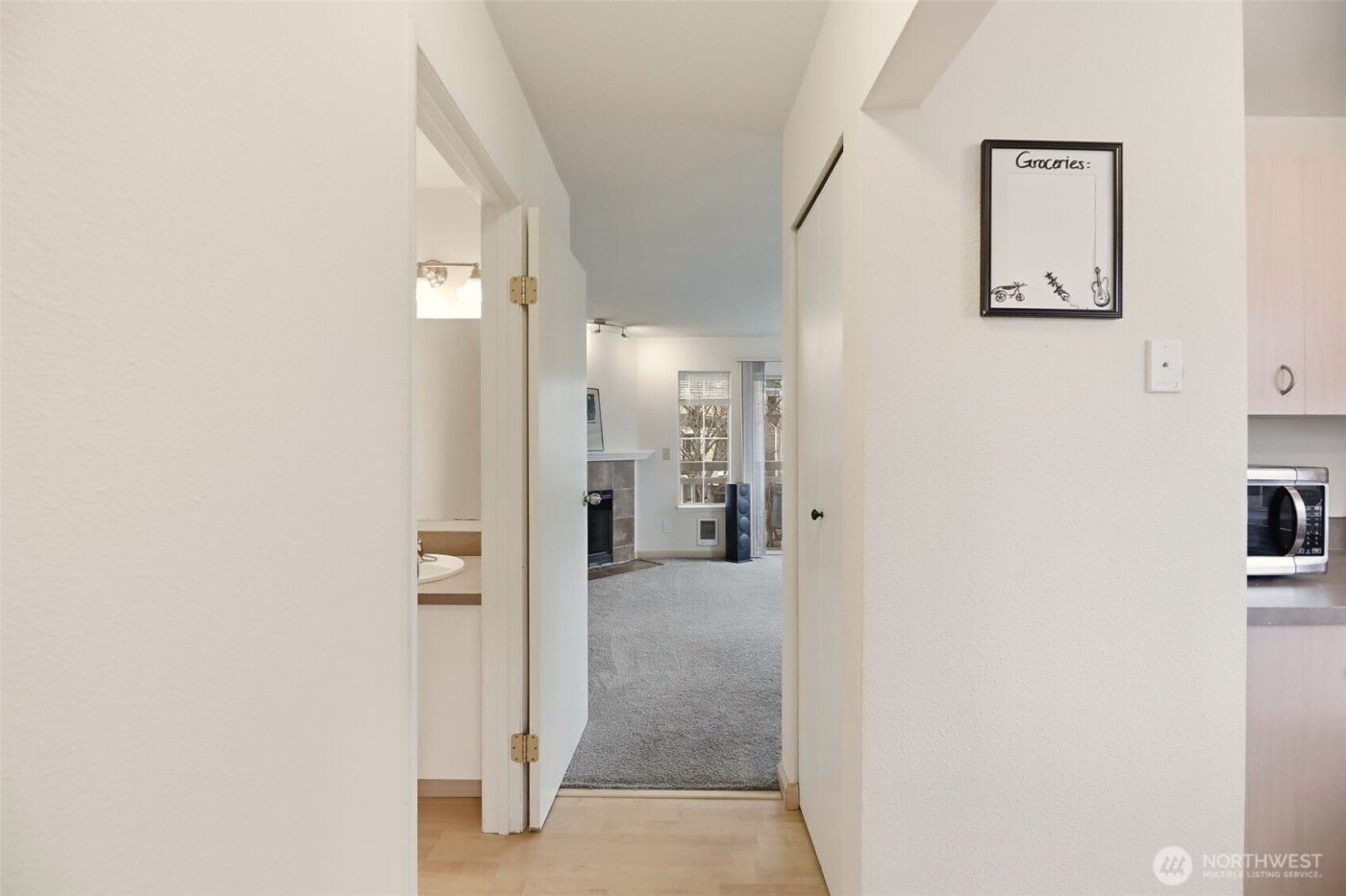 5300 Harbour Pointe Boulevard #N307, Mukilteo, WA 98275