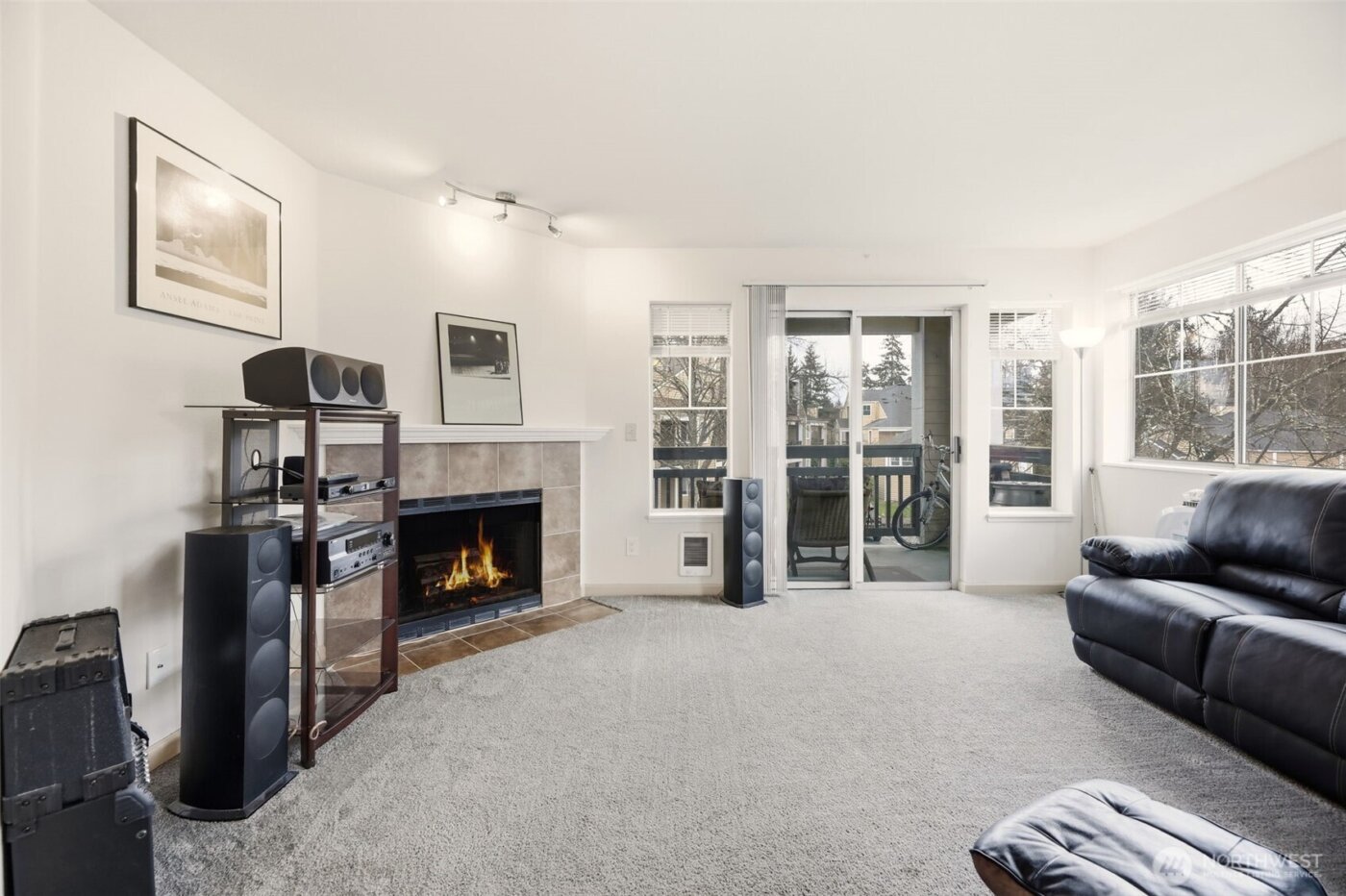 5300 Harbour Pointe Boulevard #N307, Mukilteo, WA 98275