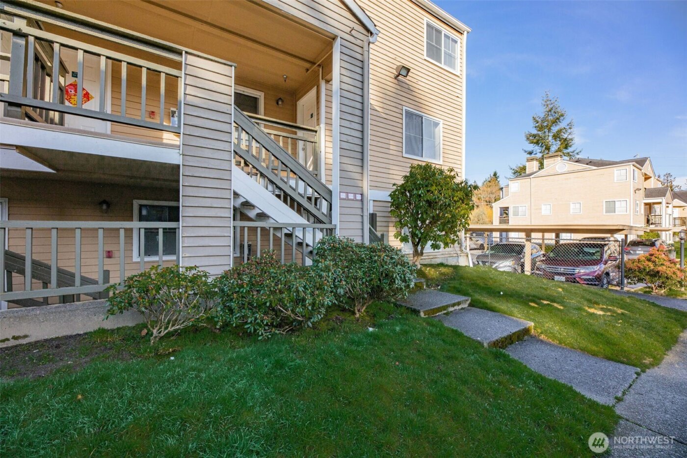 5300 Harbour Pointe Boulevard #N307, Mukilteo, WA 98275