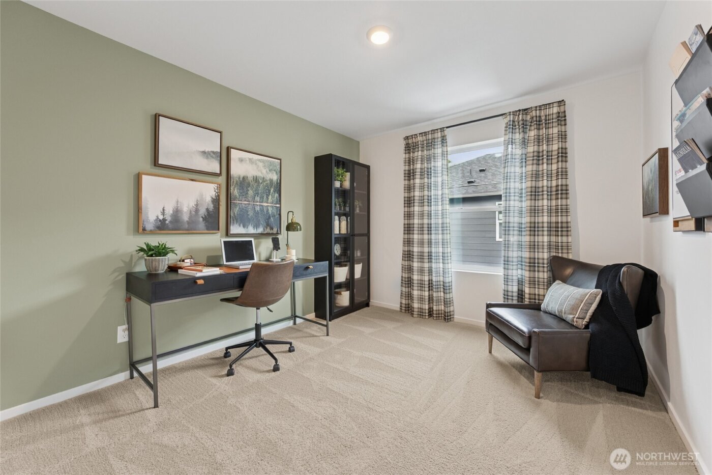 12819 8th Avenue E #21, Tacoma, WA 98445