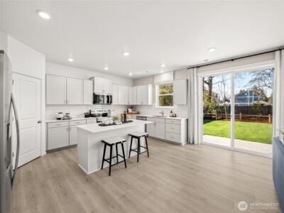 746 129th Street E #19, Tacoma, WA 98445 - Photo 3