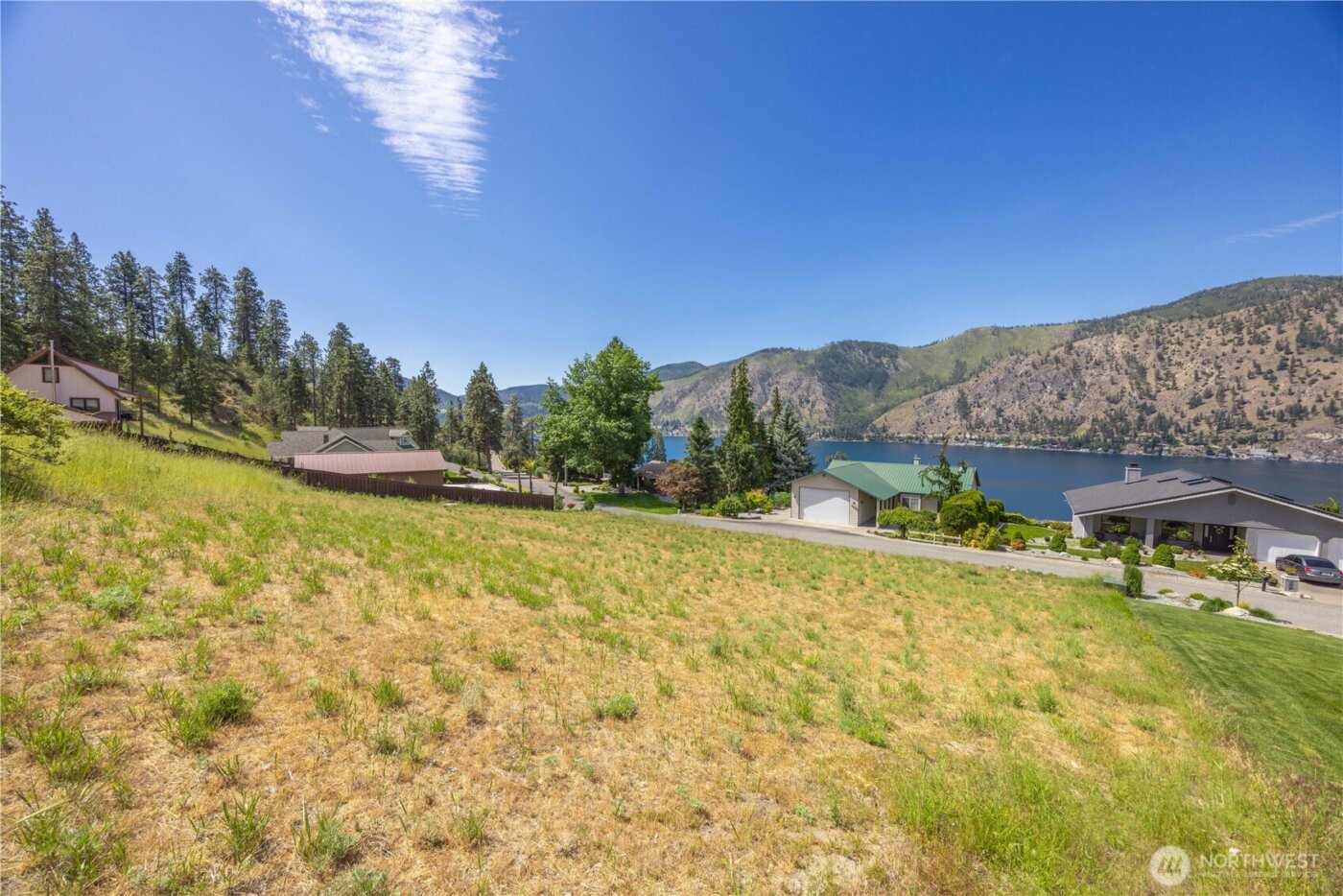 2870 Lakeshore Drive , Manson, WA 98831