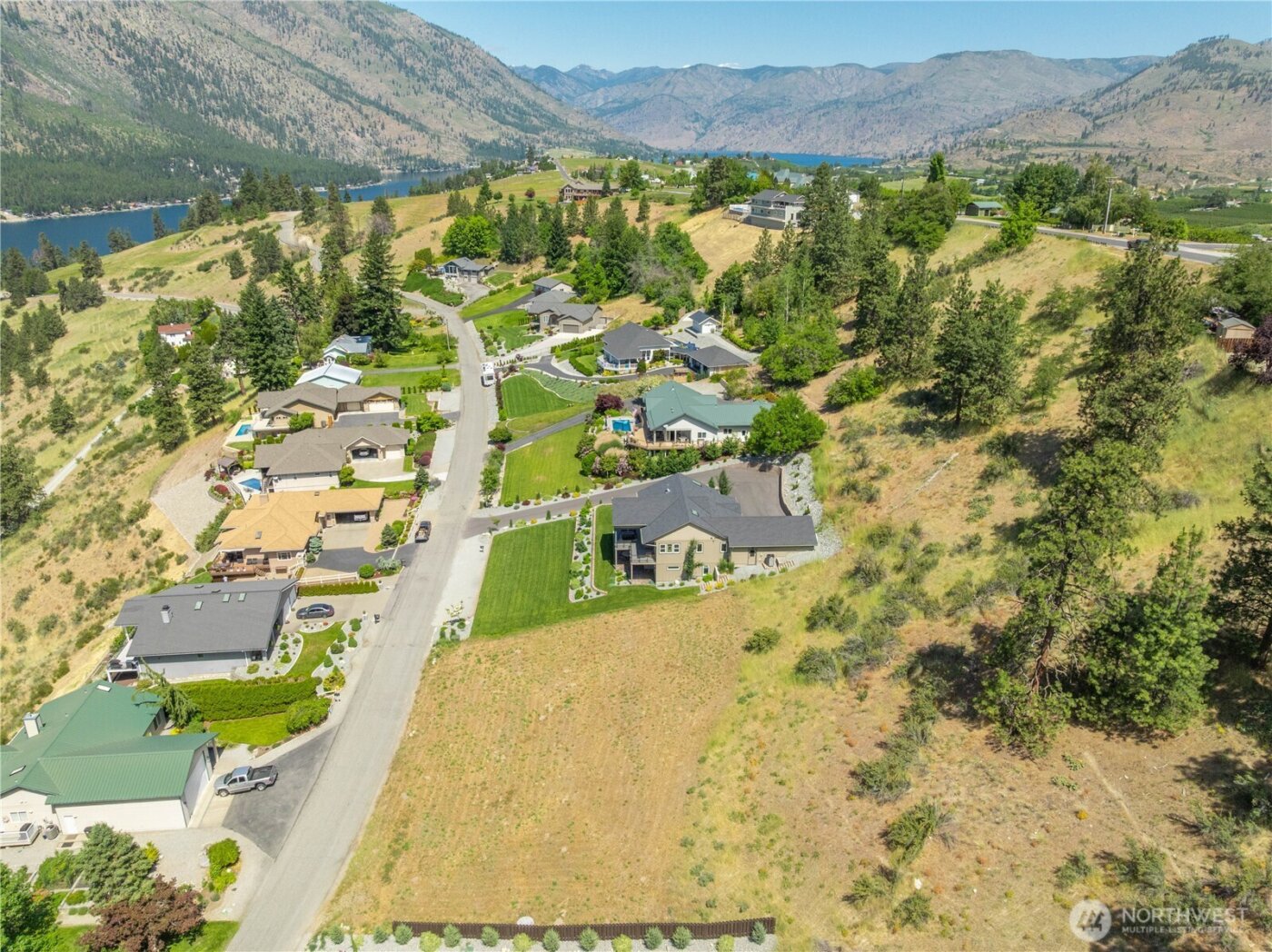 2870 Lakeshore Drive , Manson, WA 98831