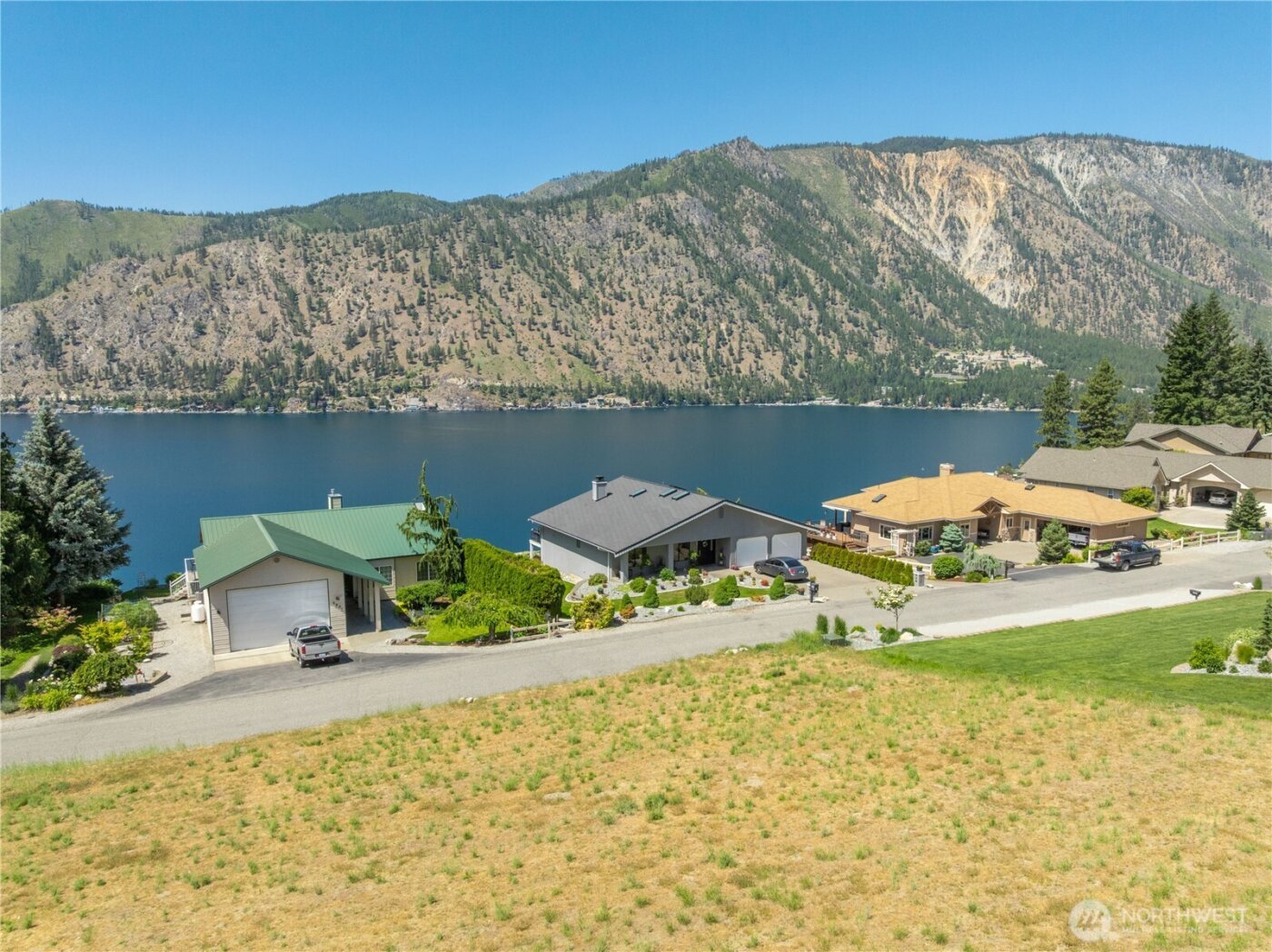 2870 Lakeshore Drive , Manson, WA 98831