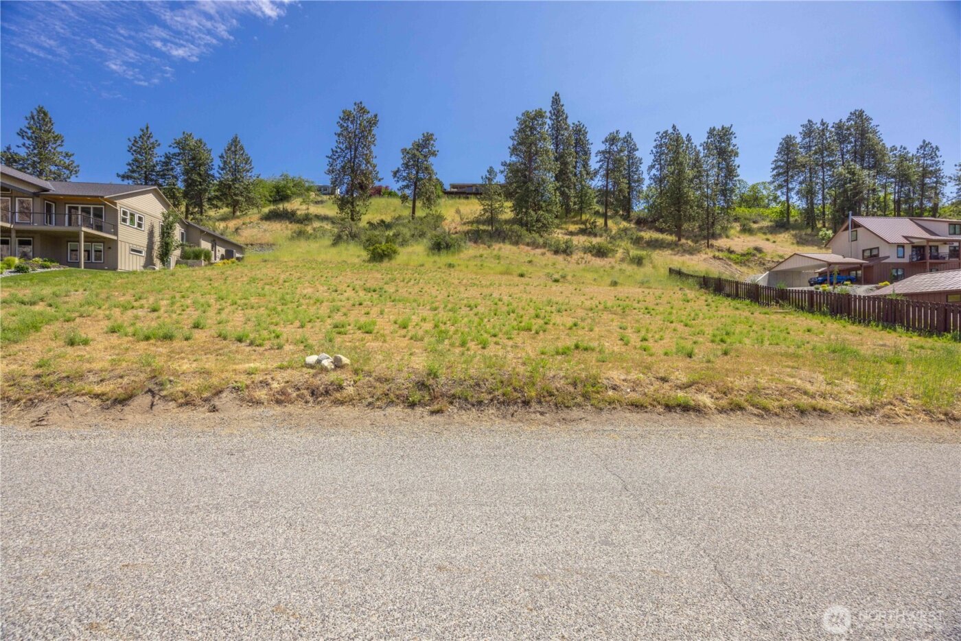 2870 Lakeshore Drive , Manson, WA 98831