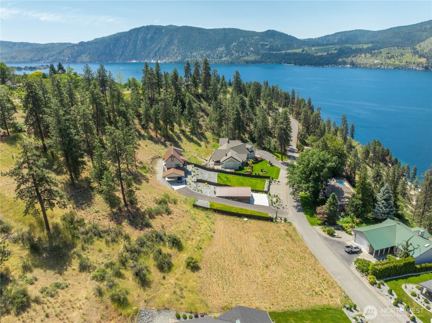 2870 Lakeshore Drive , Manson, WA 98831