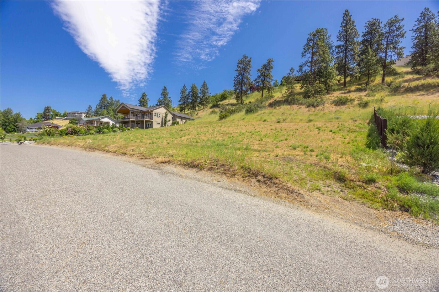 2870 Lakeshore Drive , Manson, WA 98831