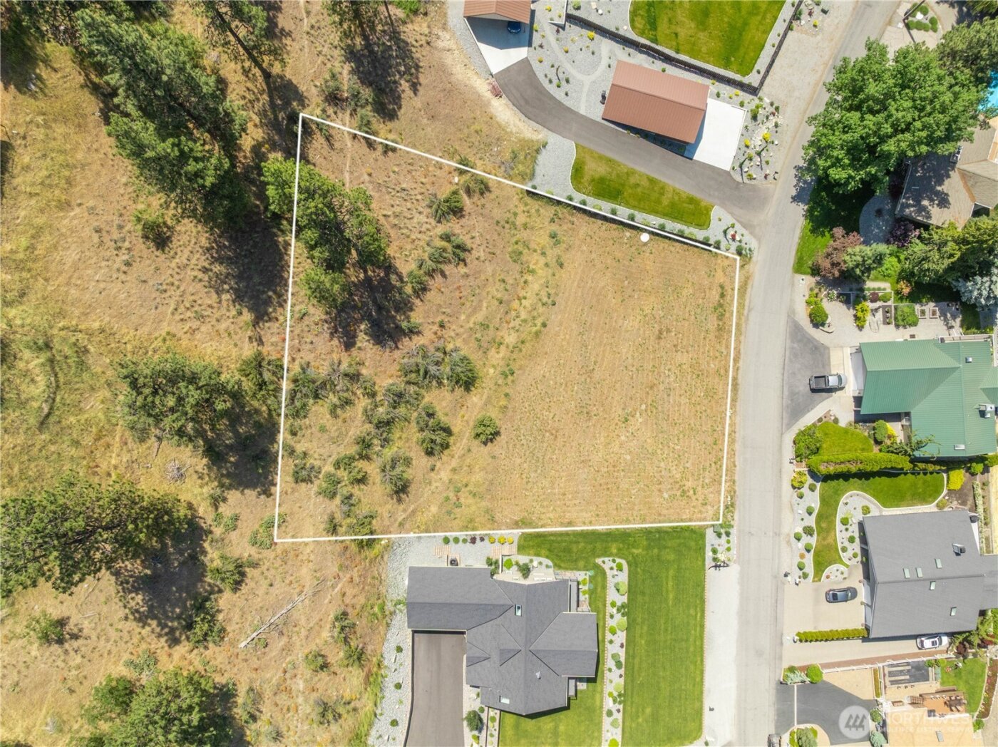 2870 Lakeshore Drive , Manson, WA 98831