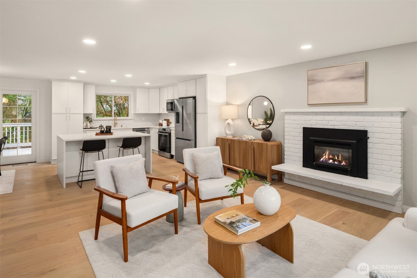 13307 NE 77th Street , Redmond, WA 98052