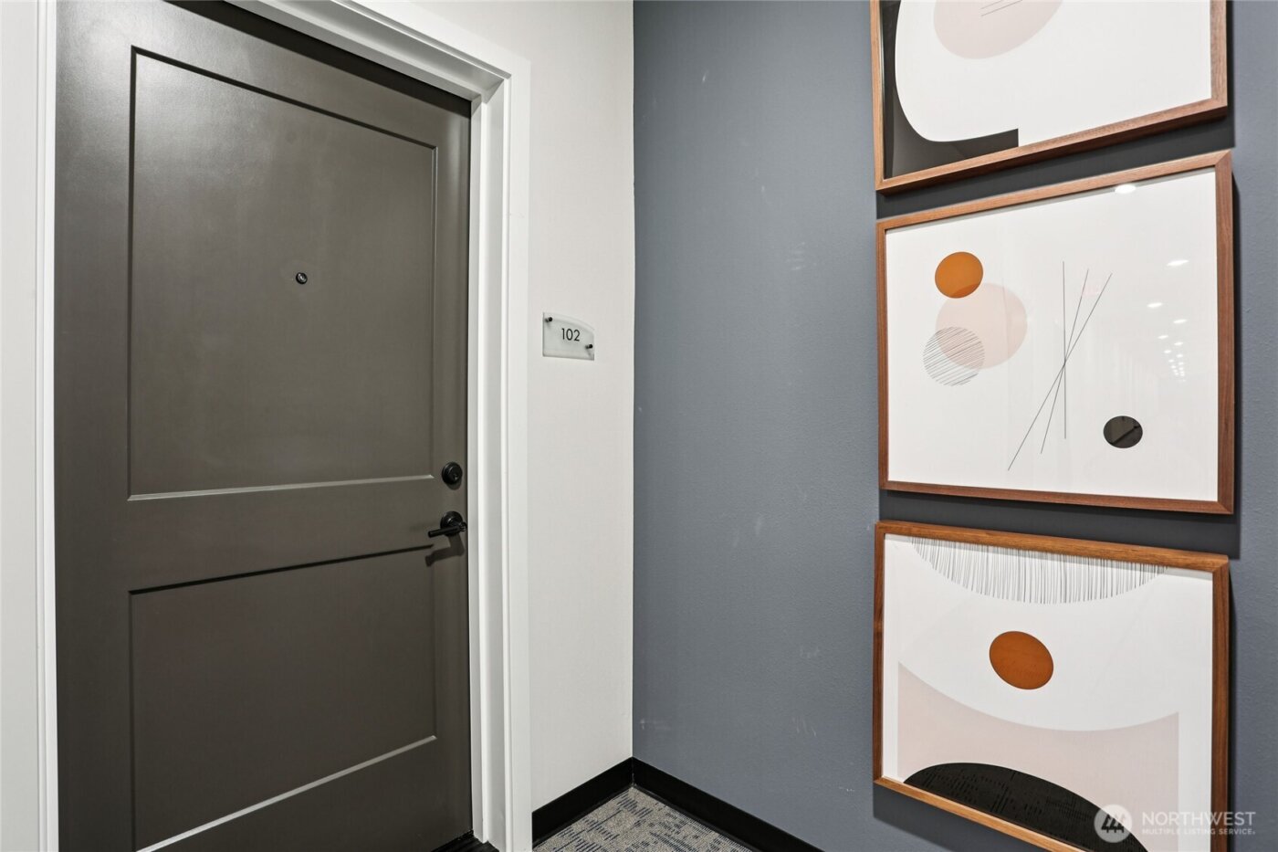 14598 Westminster Way N #102, Shoreline, WA 98133