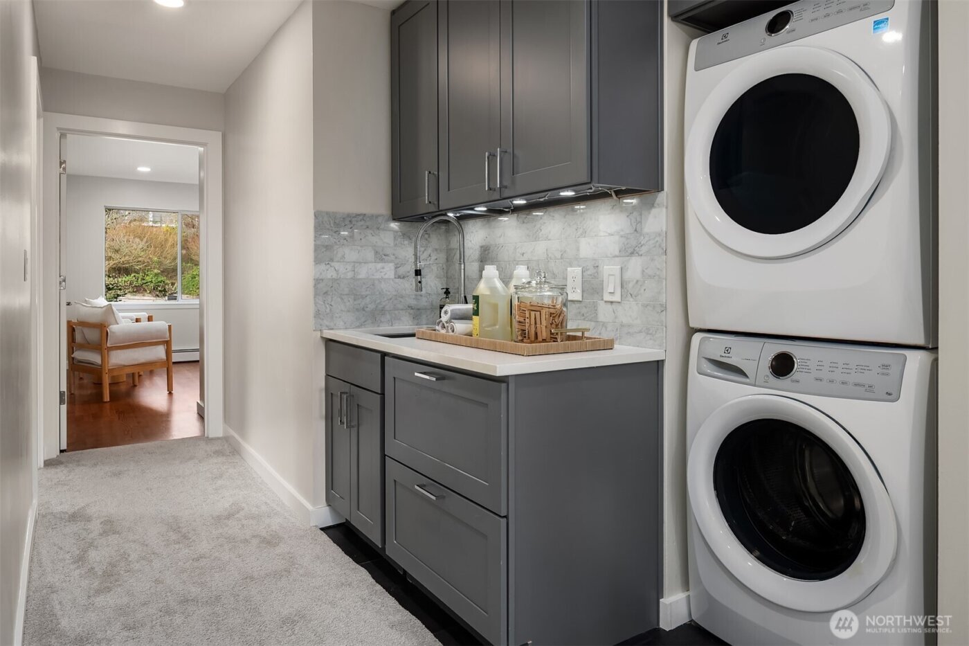 6070 Seward Park Avenue S, Seattle, WA 98118