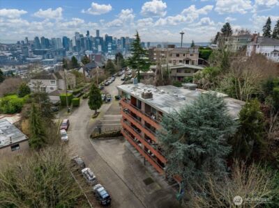 1717 5th Avenue N #103, Seattle, WA 98109 - Photo 25