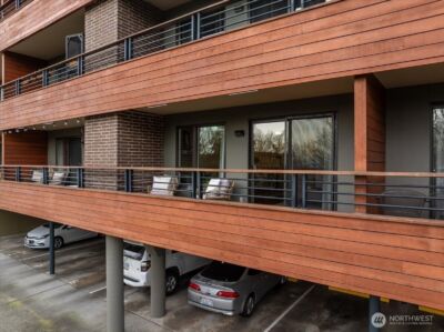 1717 5th Avenue N #103, Seattle, WA 98109 - Photo 27