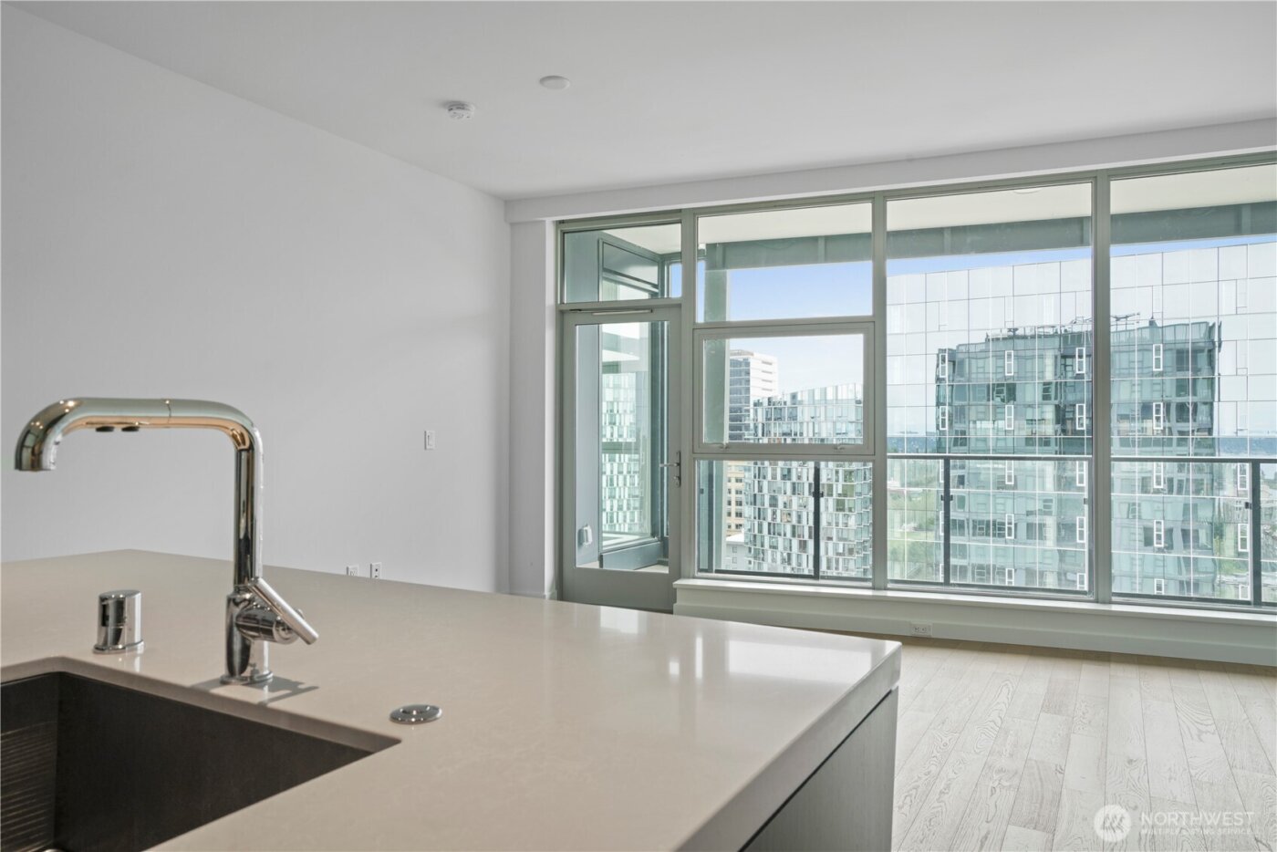 188 Bellevue Way NE #1804, Bellevue, WA 98004