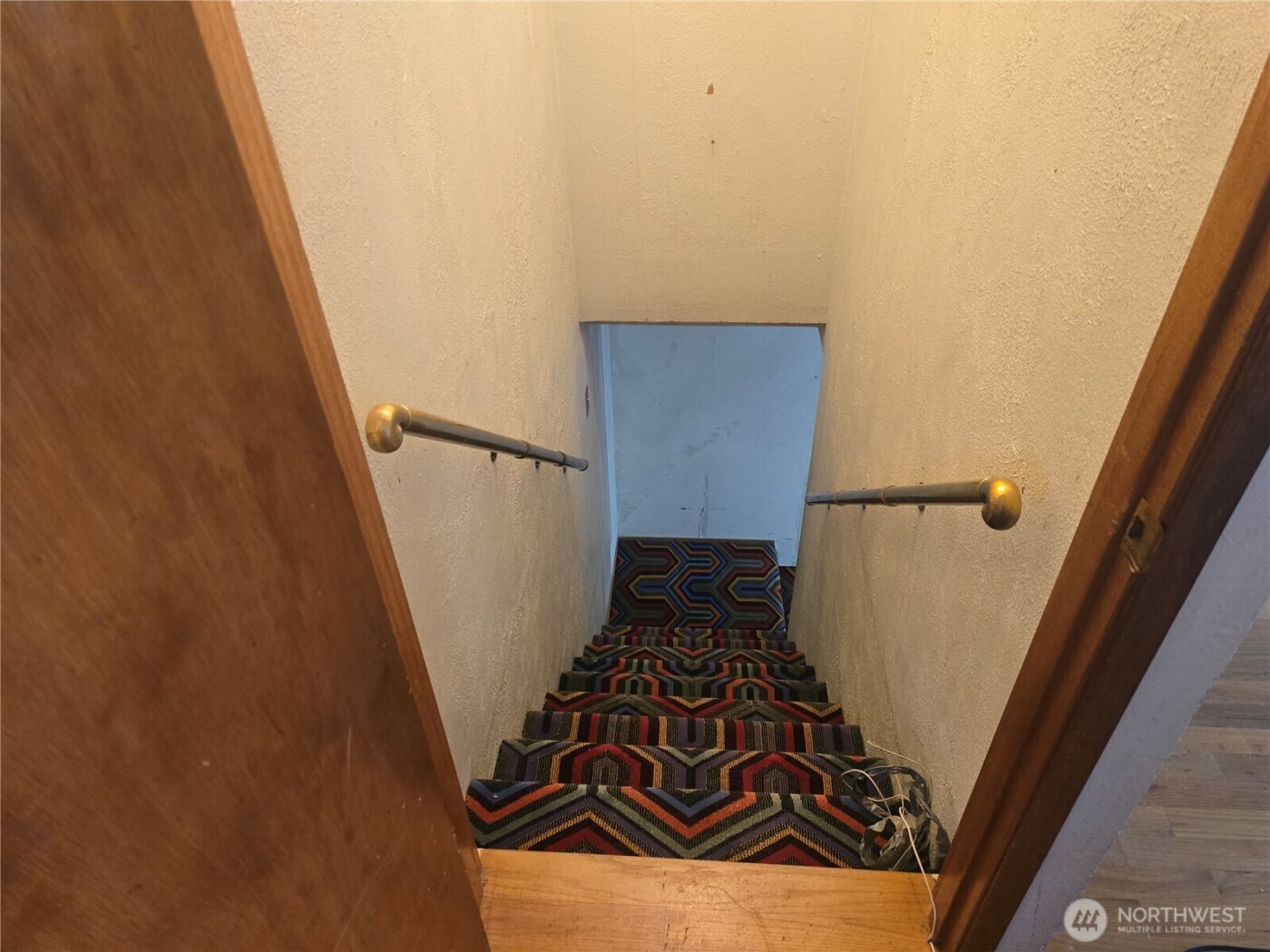 1730 N Narrows Drive , Tacoma, WA 98406-1510